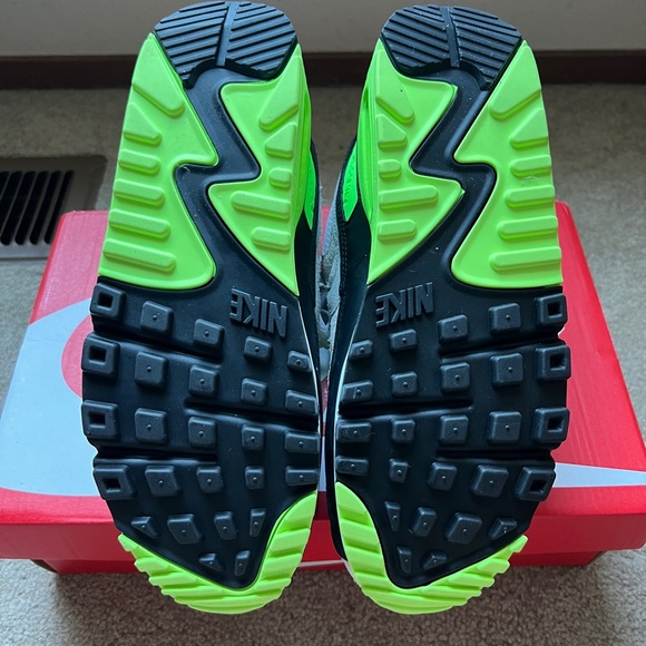 Nike Air Max 90 Sneakers - White, Gray, Neon Green - Picture 7 of 7